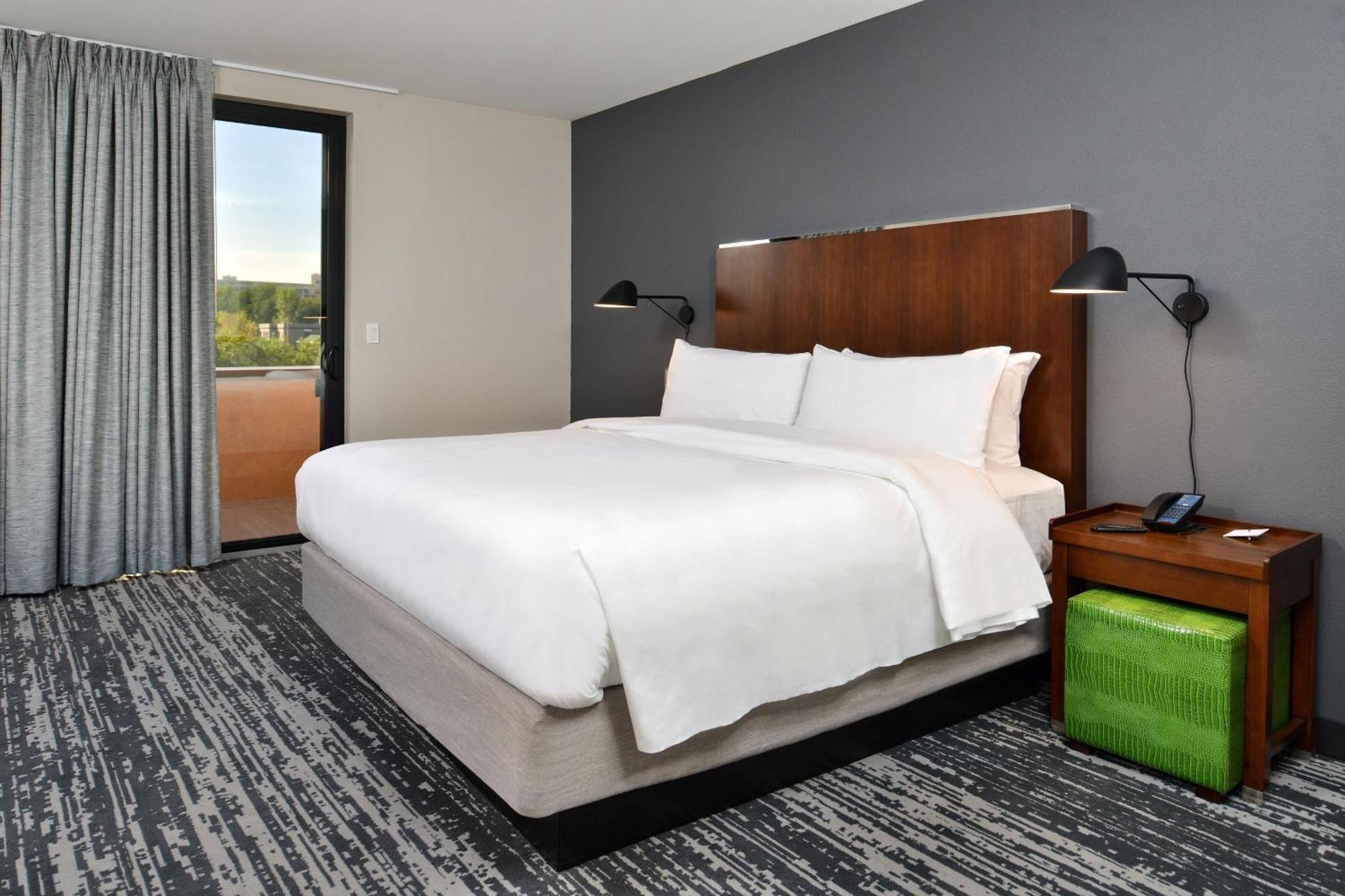 Four Points By Sheraton Omaha Midtown Eksteriør bilde
